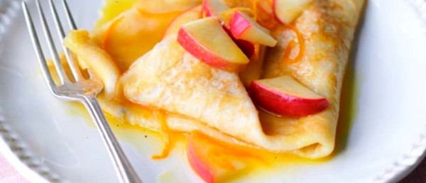 French crêpes with Pink Lady® apples