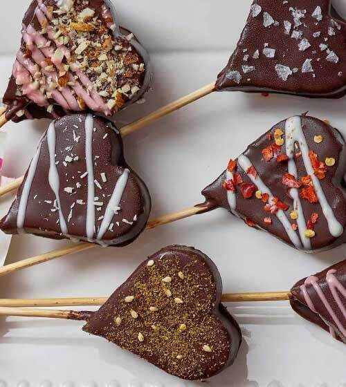 Chocolate-dipped Pink Lady® apple hearts