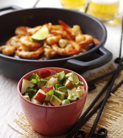 GARLIC AND CHILLI PRAWNS WITH APPLE, AVOCADO AND LIME SALSA